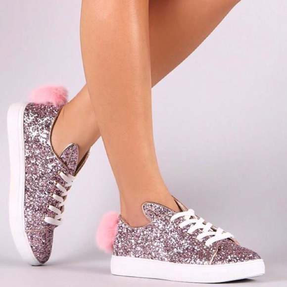 Women pink glitter bunny sneakers - Picture 3 of 9